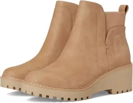 DV Dolce Vita Women's Rielle Ankle Boot